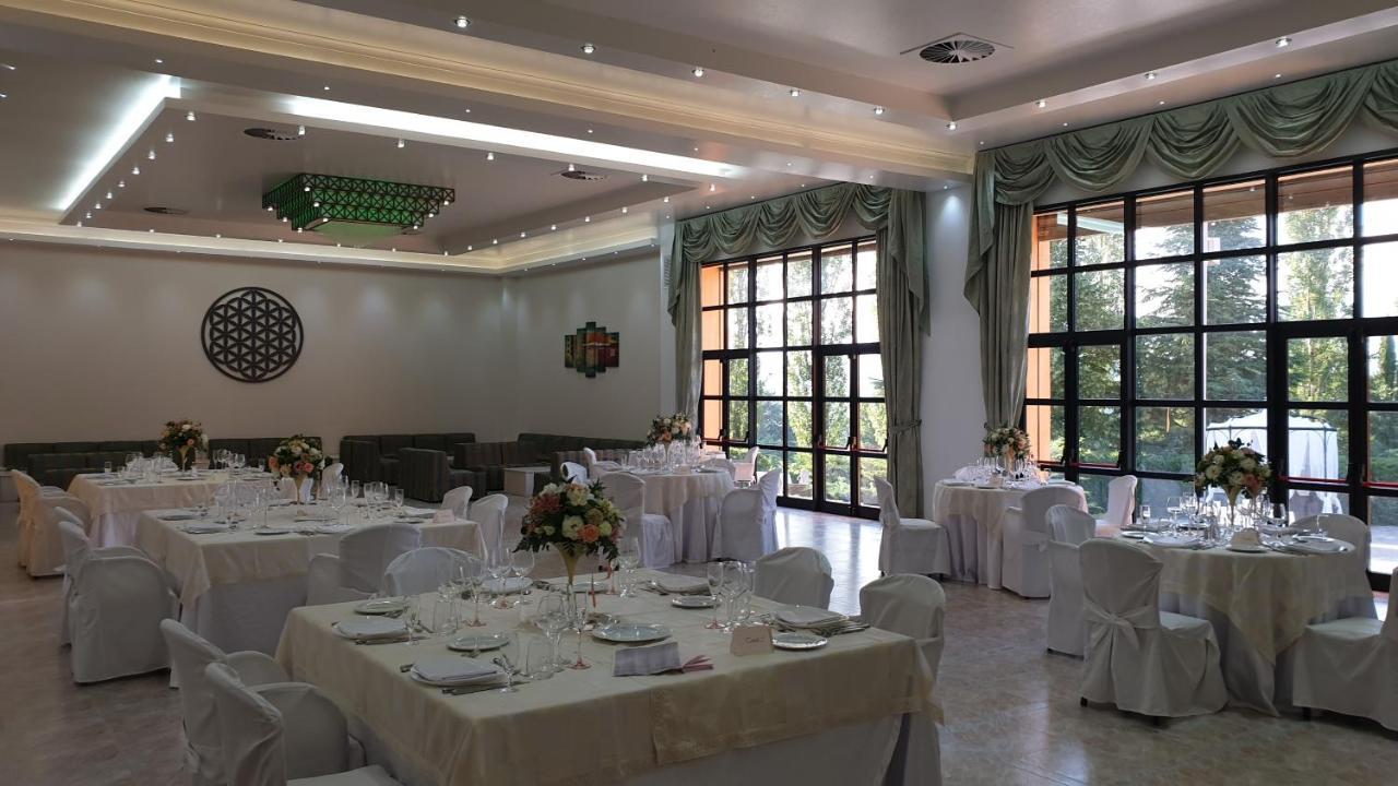 Palahotel Vallenoce Decollatura Bagian luar foto