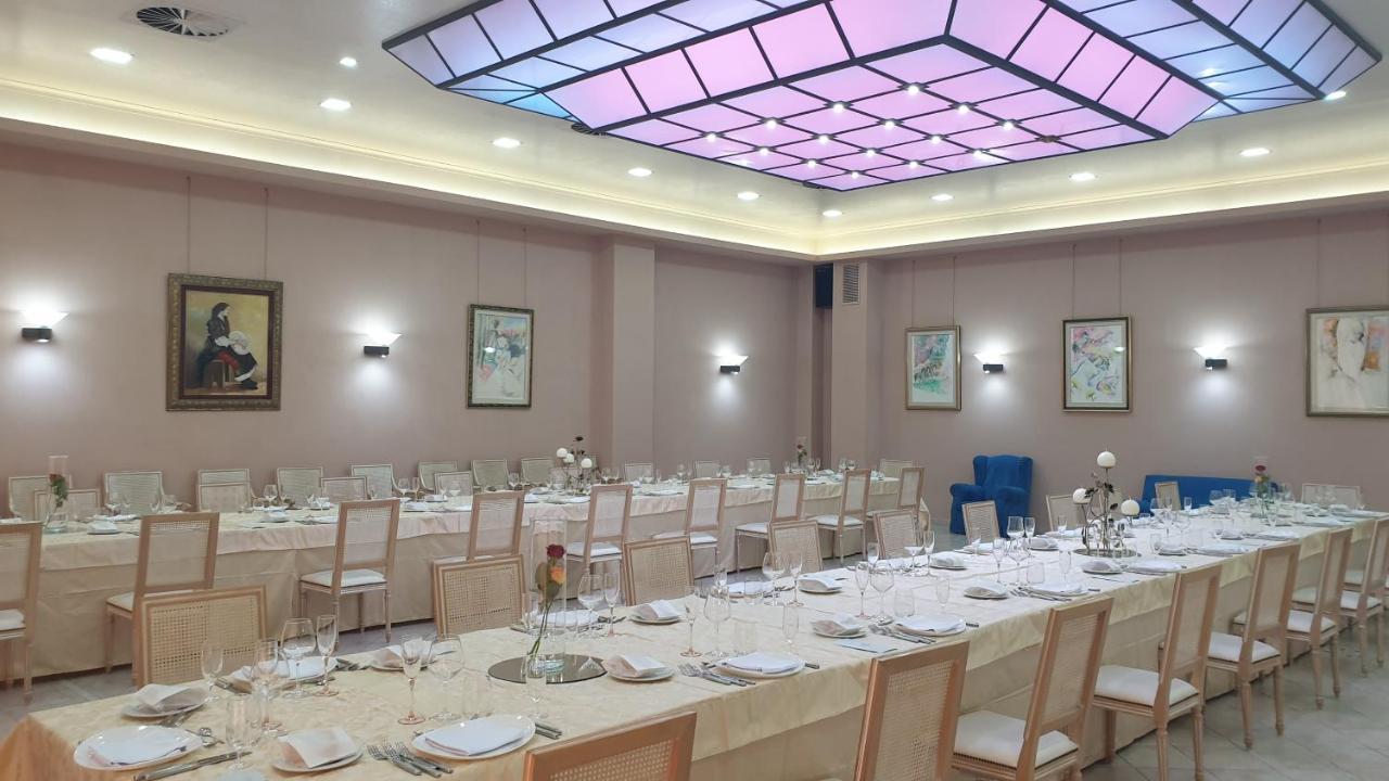 Palahotel Vallenoce Decollatura Bagian luar foto